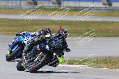 media/Apr-23-2022-Fastrack Riders (Sat) [[cb2d6ae73d]]/LEVEL 4/1PM TURN 6 OUTSIDE/